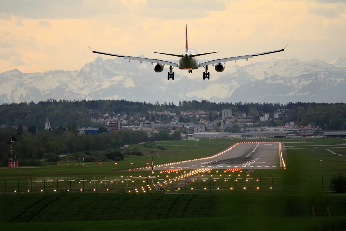 Aviation composite part